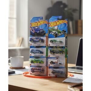 Hot Wheels Diecast Cars Lot of Eight New in Package